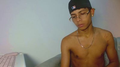 FabriitzioCock live cam on Cam4