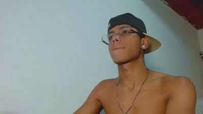 FabriitzioCock live cam on Cam4