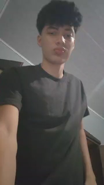 Fabrixz1 live cam on Cam4