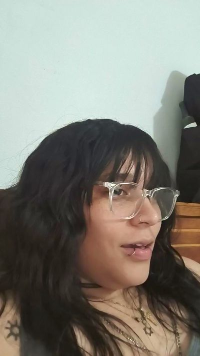 Fabs1697 live cam on Cam4