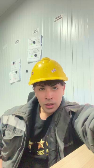 Facuviggr live cam on Cam4
