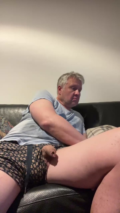 Faggot1967 live cam on Cam4