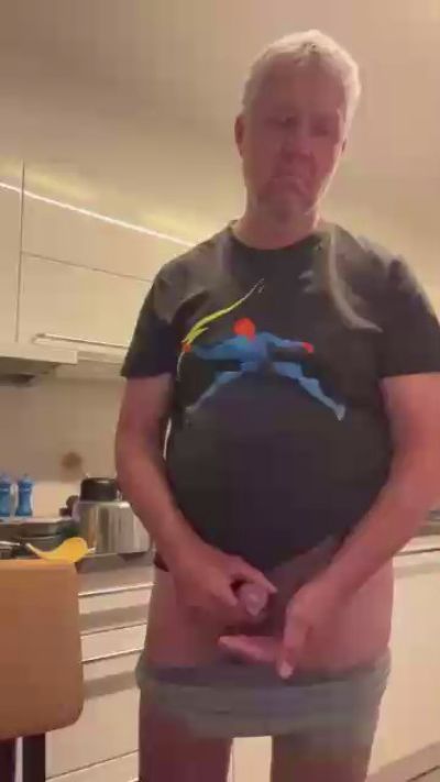 Faggot1967 live cam on Cam4