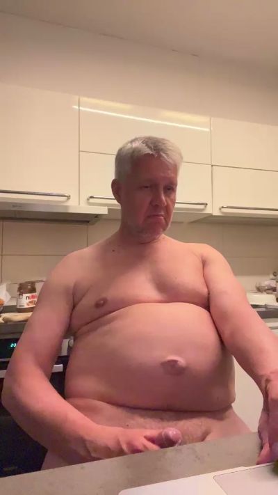 Faggot1967 live cam on Cam4