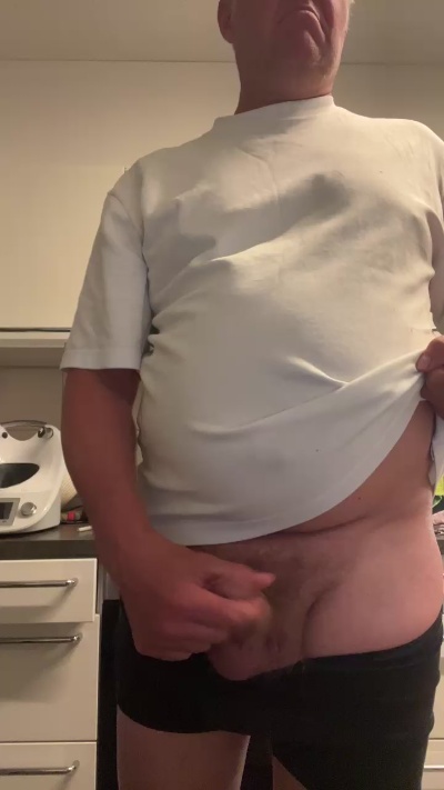 Faggot1967 live cam on Cam4