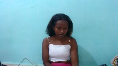 Fahnih live cam on Cam4