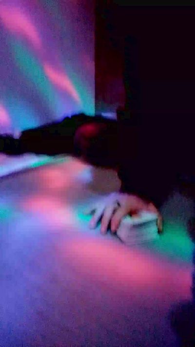 Fainteeng_Moans live cam on Cam4