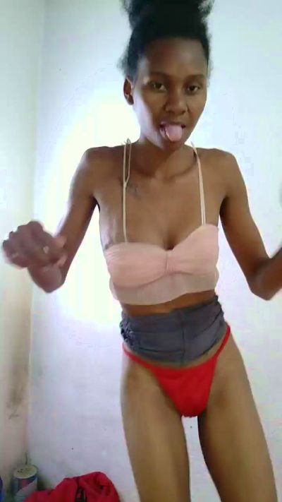 FaizaG live cam on Cam4