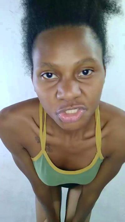 FaizaG live cam on Cam4