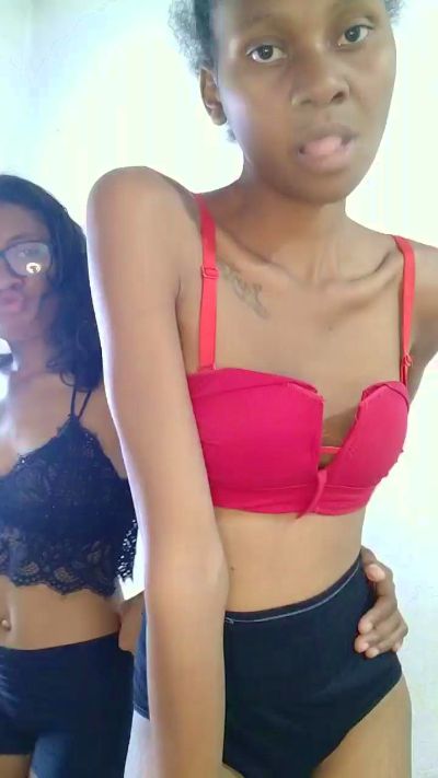 FaizaG live cam on Cam4
