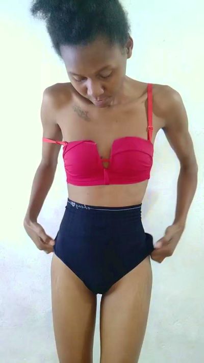 FaizaG live cam on Cam4