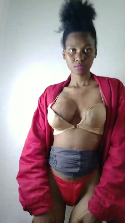 FaizaG live cam on Cam4