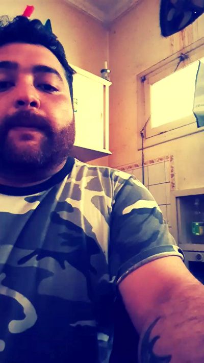 Falcon_sp live cam on Cam4