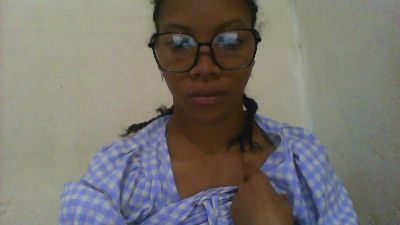 Fanirivaleri live cam on Cam4