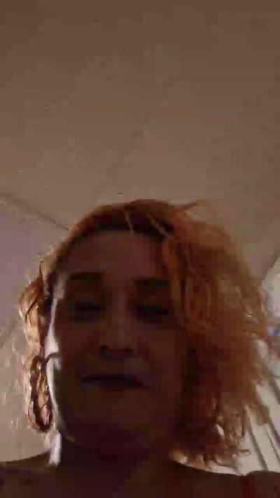 Fantasygurl69 live cam on Cam4