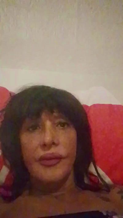 Farfallina73520 live cam on Cam4