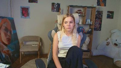 Profile and Statistics for FarrahBorne on Cam4