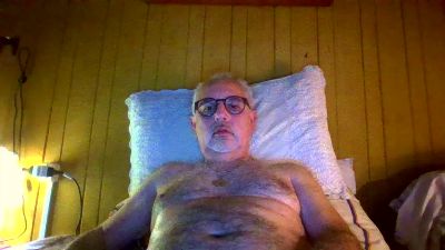 Faruck88 live cam on Cam4