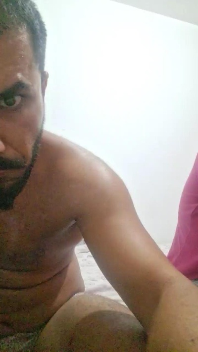 Fatafutacioasa live cam on Cam4