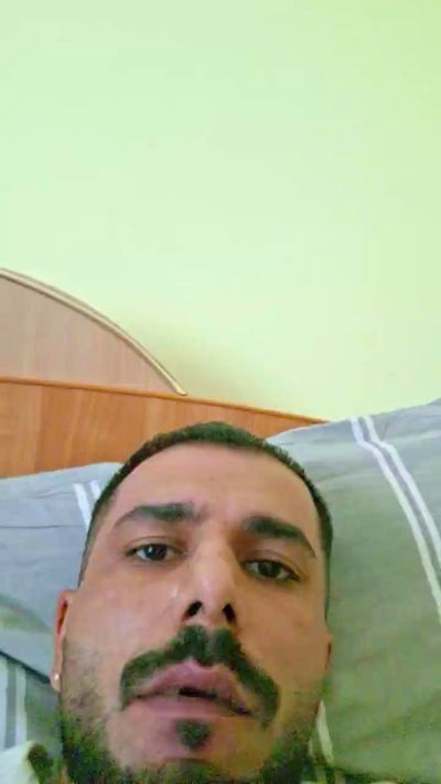 Fatafutacioasa live cam on Cam4