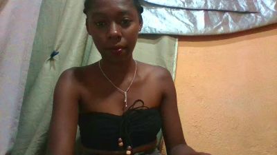 Faustina06 live cam on Cam4