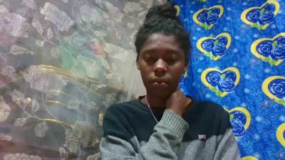 Faustina06 live cam on Cam4