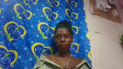 Faustina06 live cam on Cam4