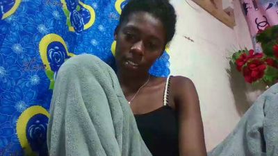 Faustina06 live cam on Cam4