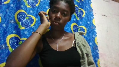 Faustina06 live cam on Cam4