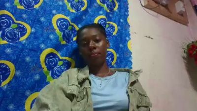 Faustina06 live cam on Cam4