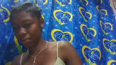 Faustina06 live cam on Cam4