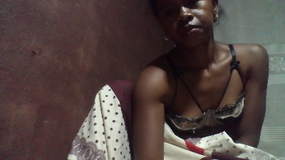 Faustina06 live cam on Cam4