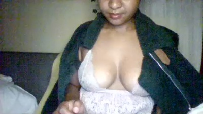 Faustine live cam on Cam4
