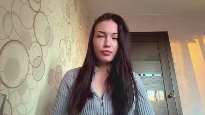 FawnPloense live cam on Cam4