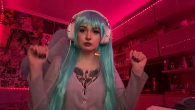 FayeMeierhofer live cam on Cam4