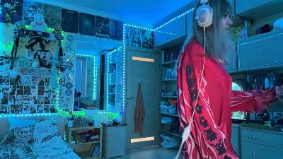 FayeMeierhofer live cam on Cam4
