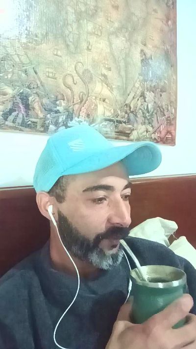 Fedeho live cam on Cam4