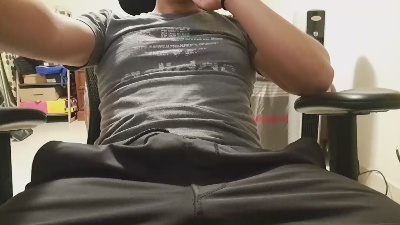 Fefecam20 live cam on Cam4