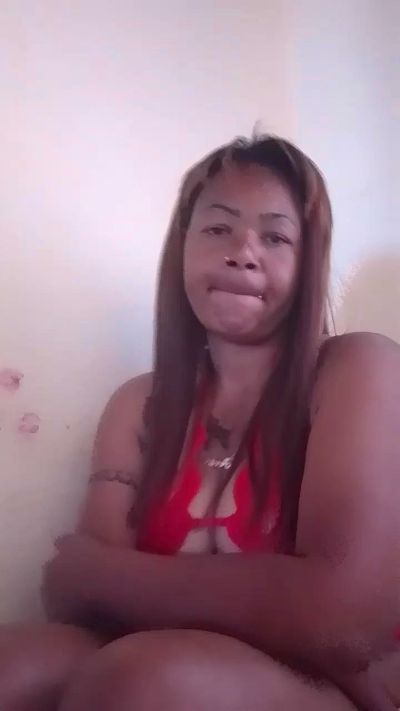 Felanah33 live cam on Cam4