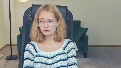 FelicaMccadden live cam on Cam4