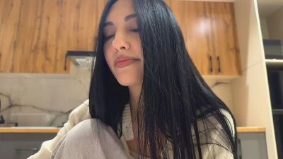 FeliceHegner live cam on Cam4