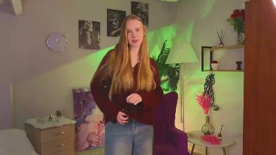 FeliceLaffin live female webcam from France