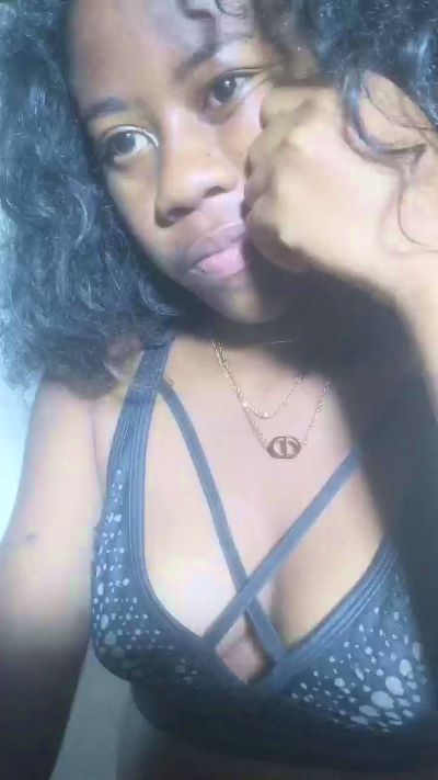 Felicina live cam on Cam4
