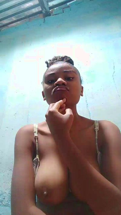 Felicina live cam on Cam4