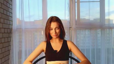 FelicitaMoeuy live cam on Cam4