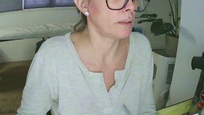FelinaMza live cam on Cam4
