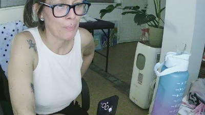 FelinaMza live cam on Cam4
