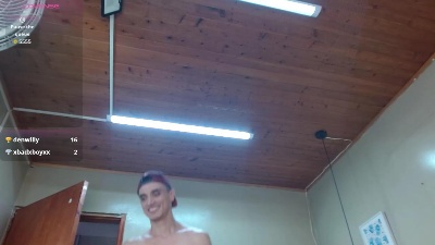 FelipeFriendly live cam on Cam4