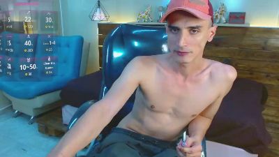 FelipeFriendly live cam on Cam4