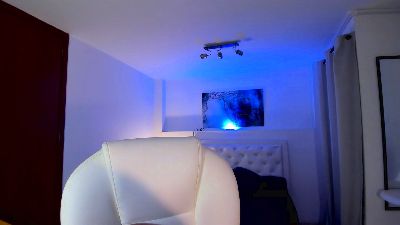 FelipePalace live cam on Cam4
